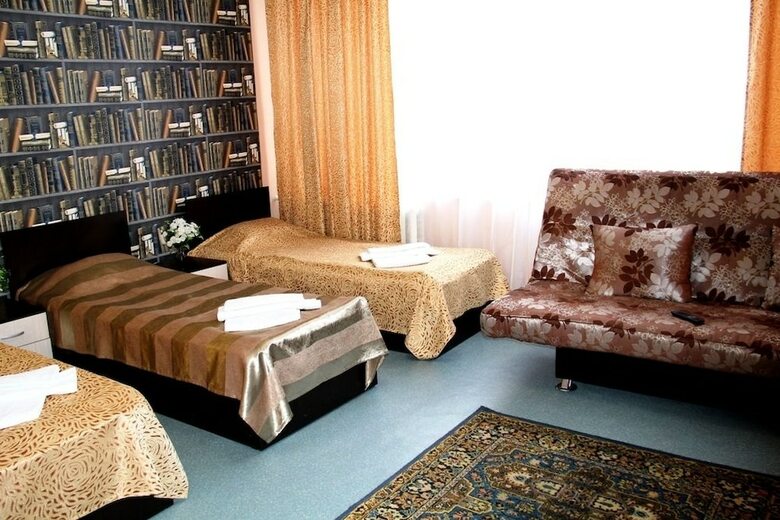 Hostal Oasis Hotel