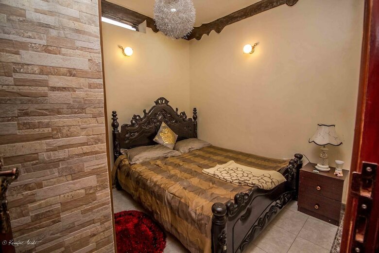 Apartamentos Albert Suites