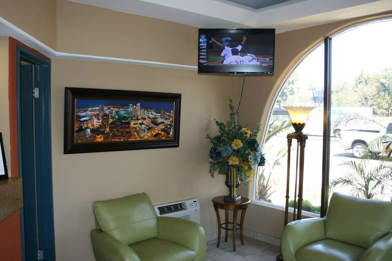 Motel Bay Inn And Suites At Seaworld