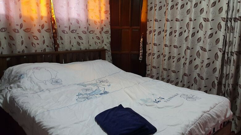 Hotel Ruenthai Rimnam Resort Suratthani