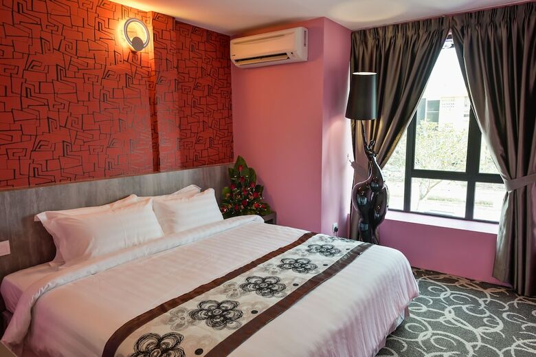 De Champs Hotel