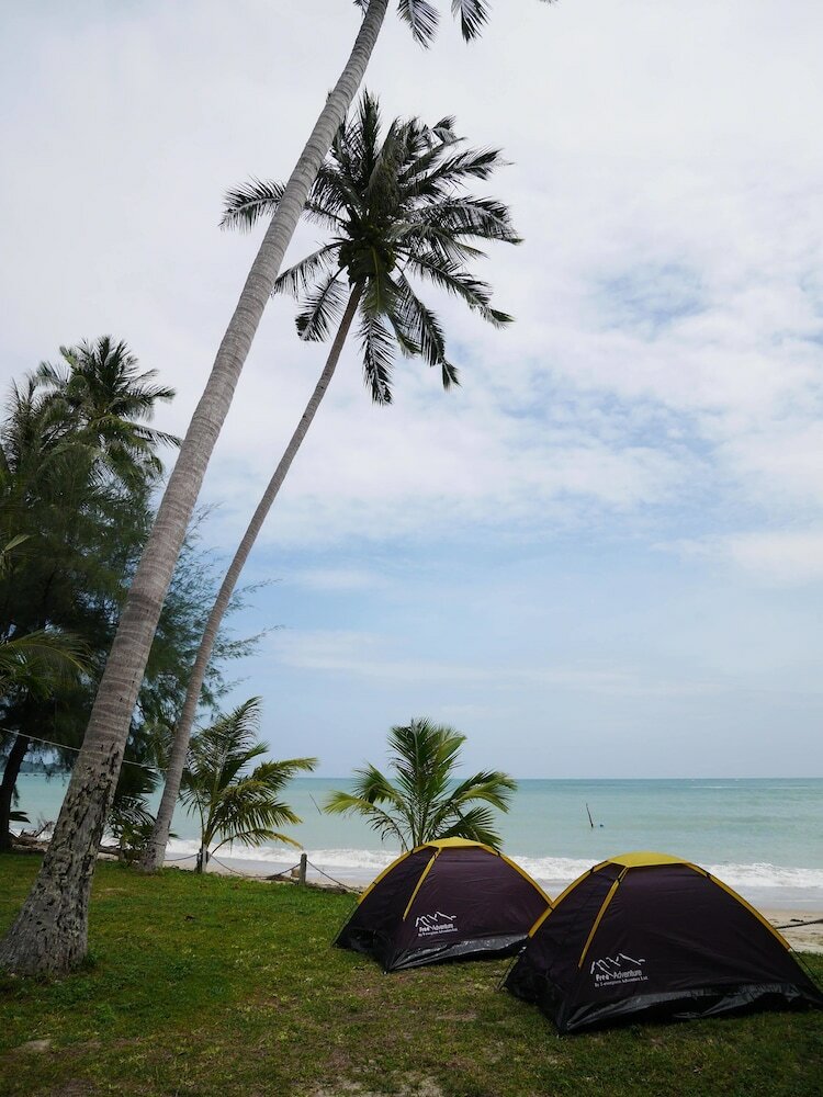 Hotel Samui Caravans Beach Camp