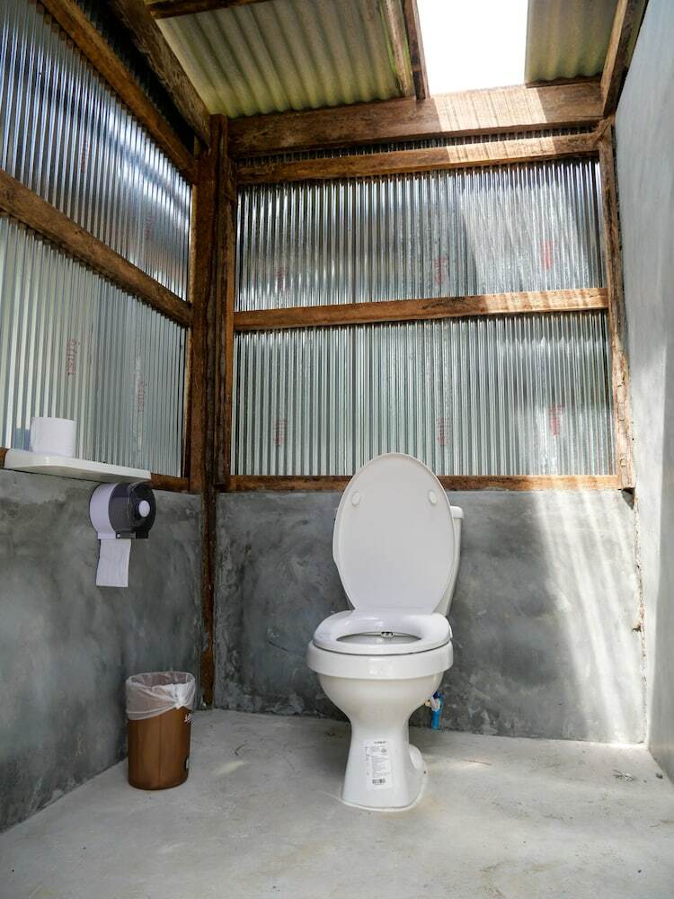 Hotel Samui Caravans Beach Camp