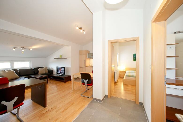 Bc Apartments