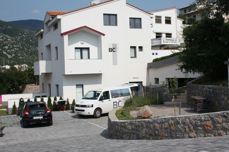 Bc Apartments