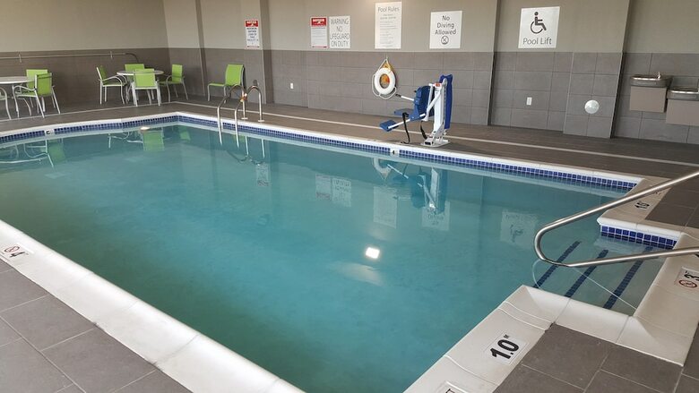 Holiday Inn Hotel And Suites-decatur
