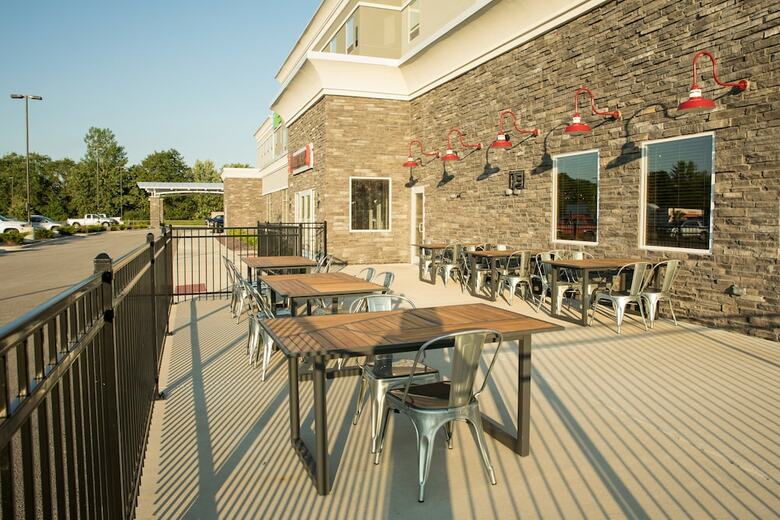 Holiday Inn Hotel And Suites-decatur