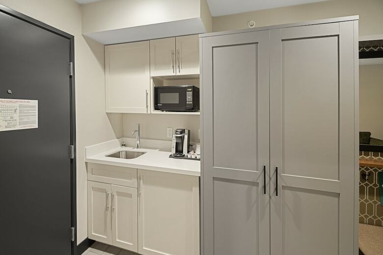 Holiday Inn Hotel And Suites-decatur
