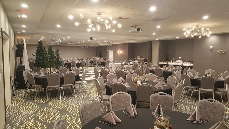 Holiday Inn Hotel And Suites-decatur