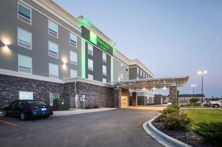 Holiday Inn Hotel And Suites-decatur