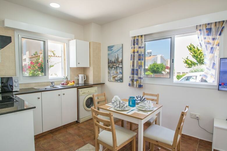 Apartamentos Saint Elias Family Home