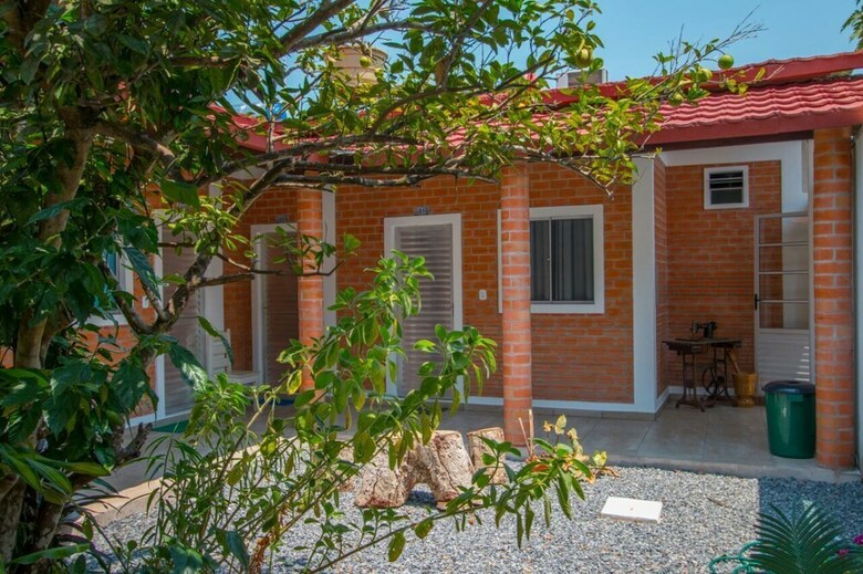 Hotel Borari