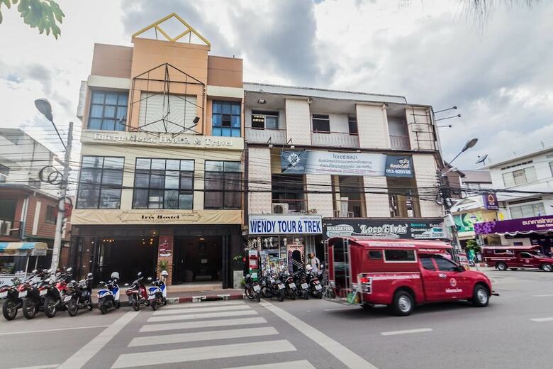 Hostal Iris Hostel