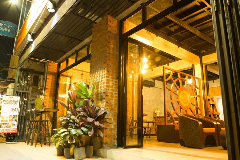 Hostal Iris Hostel