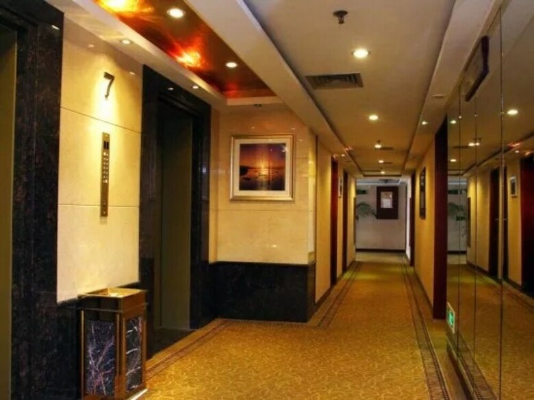 Guang Cai Hotel
