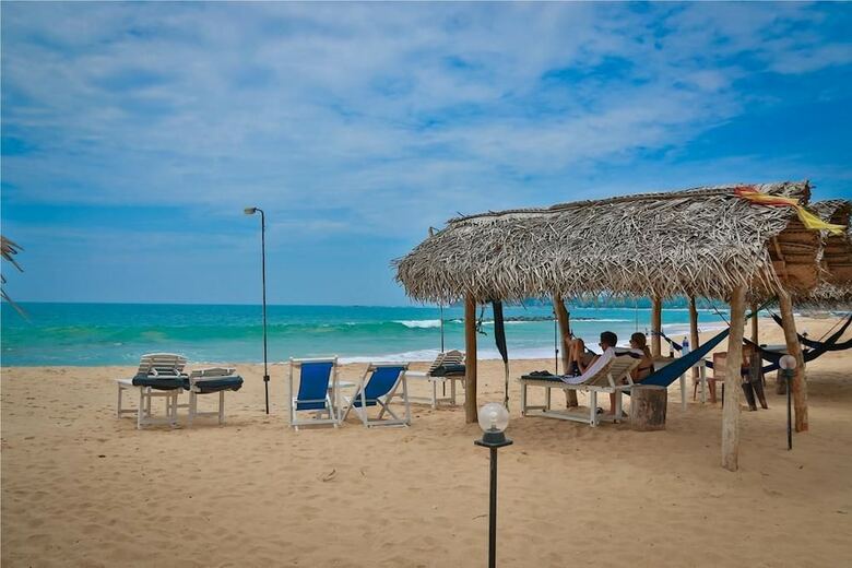 Hotel Harmony Beach Bungalows