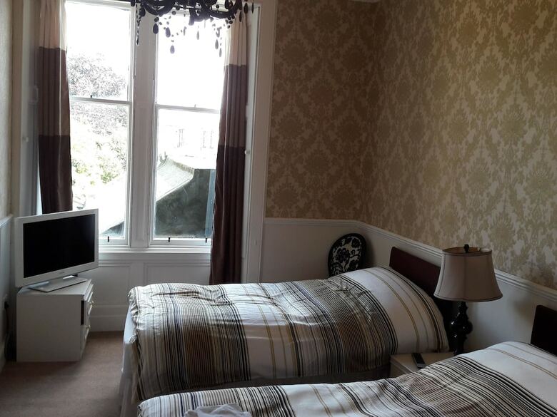 Hotel Capital House