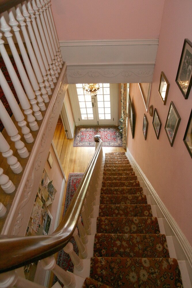 Bed & Breakfast Camellia Inn