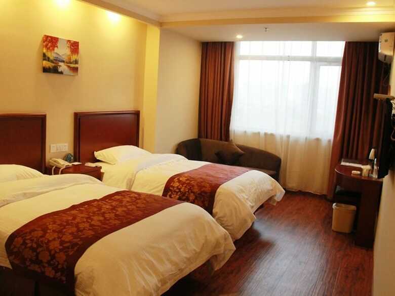Greentree Inn Zhenjiang Danyang Wanshan Park Express Hotel