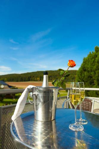 Hostal Landhotel Sch�ll