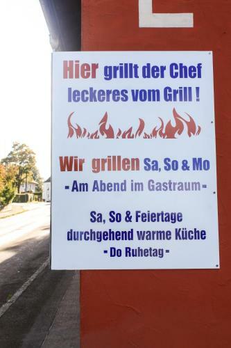 Hostal Landgasthof Zur Quelle