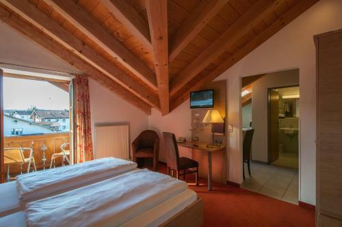 Hostal Hotel Garni Sterff