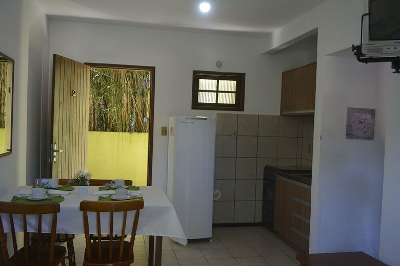 Apartamentos Pousada Cana�