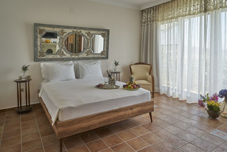 Villa Taraca Alacati Romantik Hotel - Adults Only