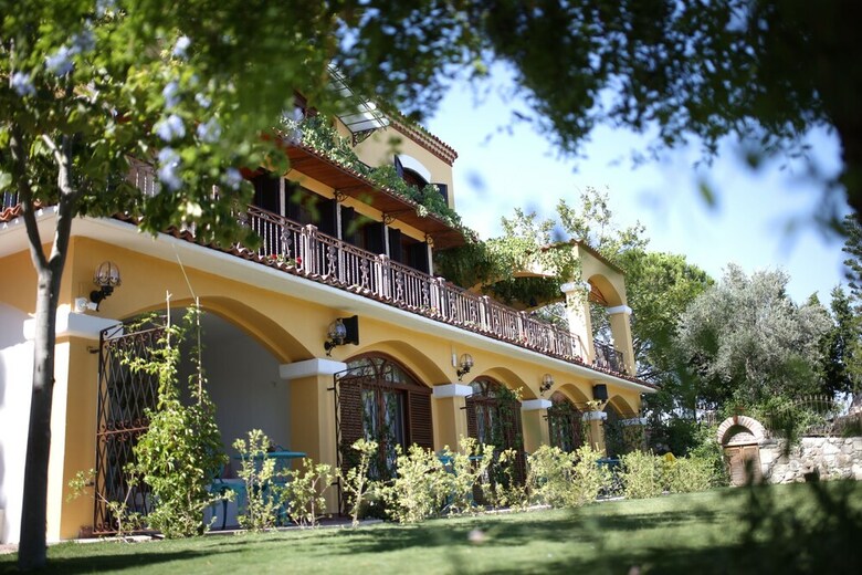 Villa Taraca Alacati Romantik Hotel - Adults Only