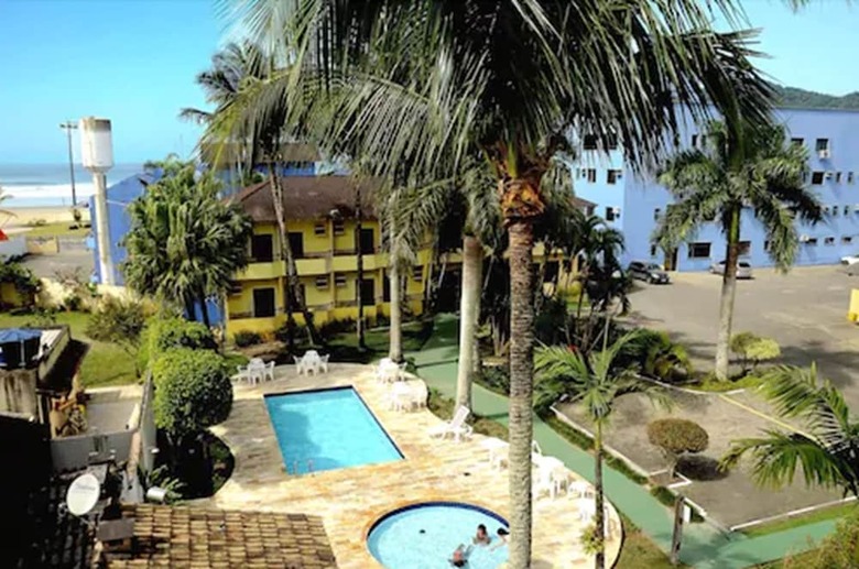 27 Praia Hotel