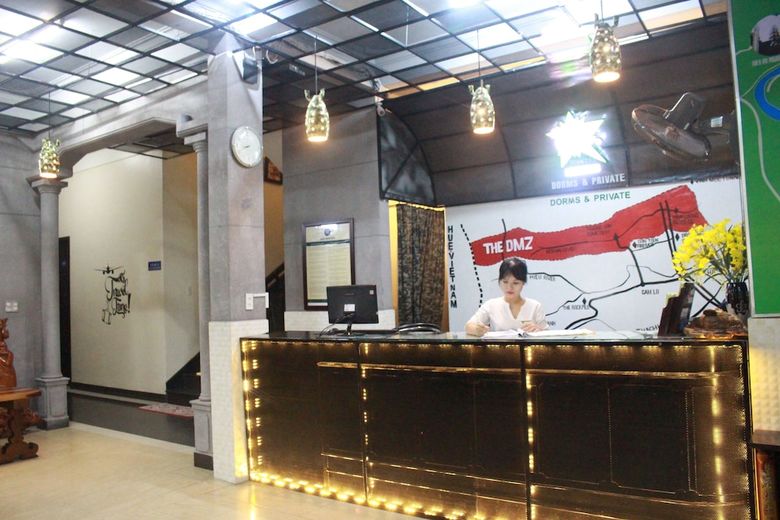 Hostal Dmz Hostel Hue
