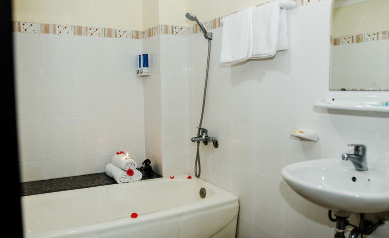 Hostal Dmz Hostel Hue