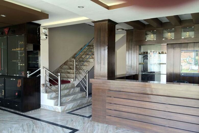 Hotel Mirage Inn