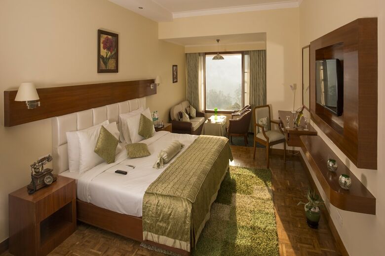 Hotel Gem Park Ooty