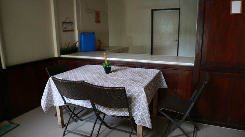 Hostal Puerto Bayview Inn - Hostel