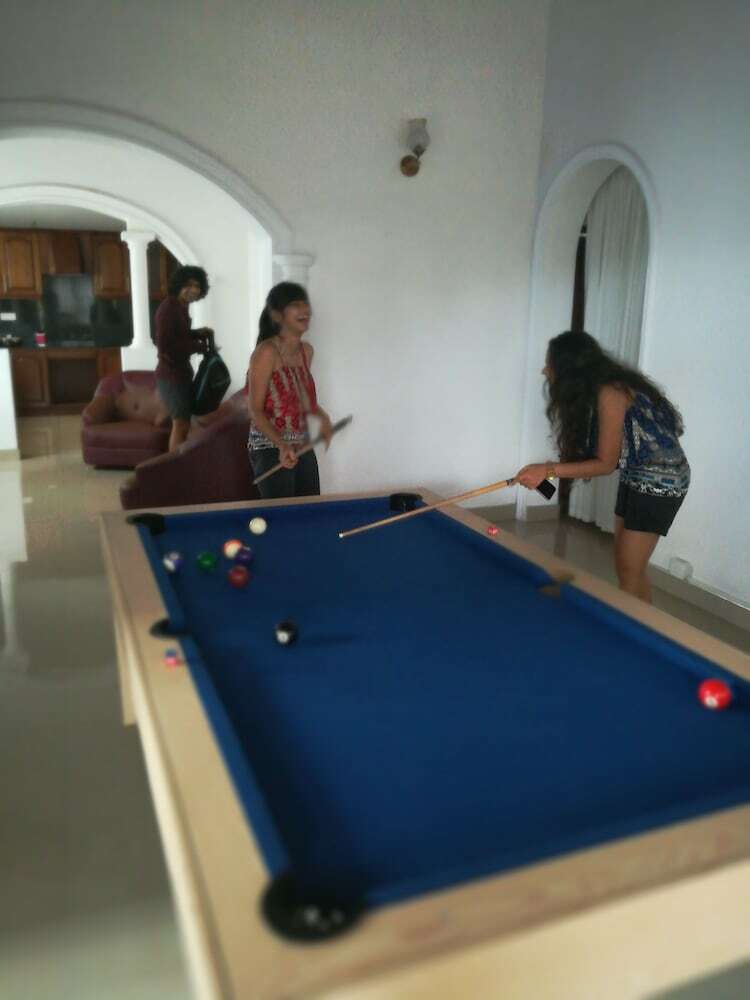 Hostal Eos Hostels