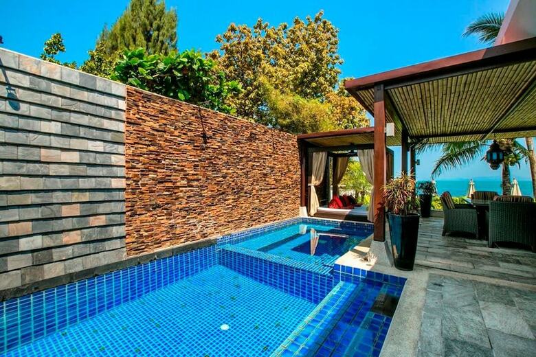 5 Bedroom Beach Front Villa Banyan
