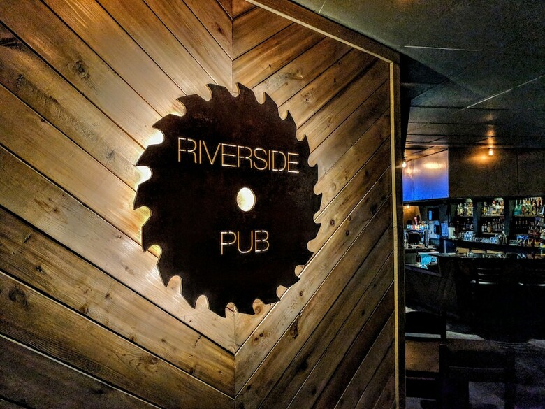 Posada Riverside Inn
