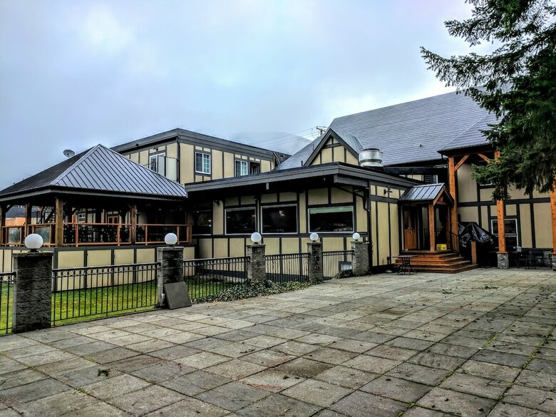 Posada Riverside Inn