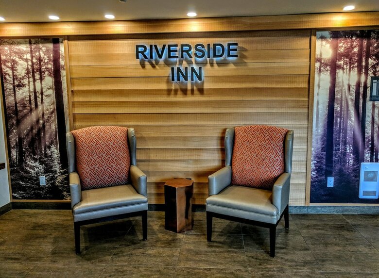 Posada Riverside Inn