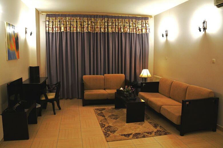 Lilium Hotel