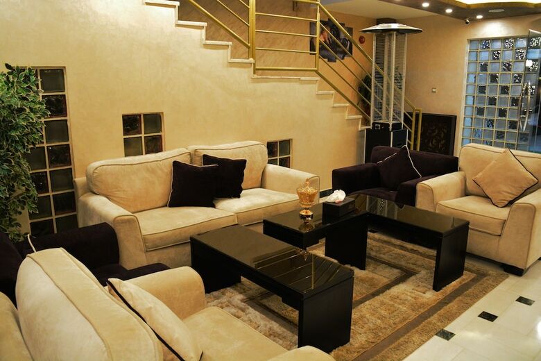 Lilium Hotel