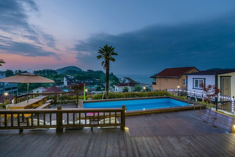 Geojerowa Pension