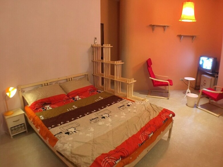 Hotel East Marvel