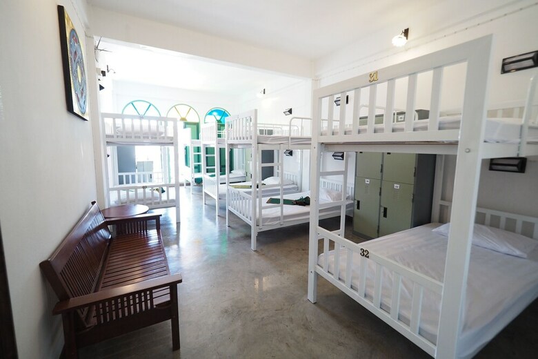 Hostal Siri Krabi - Hostel