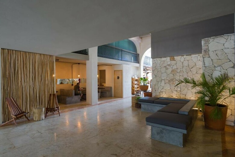 Caribbean Paradise Hotel Boutique & Dive Center