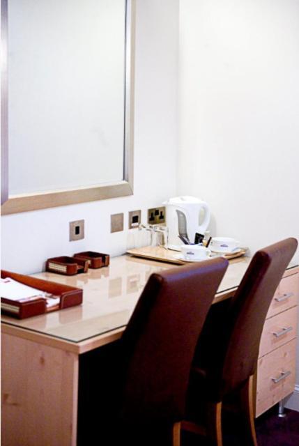 Artto Hotel(.)