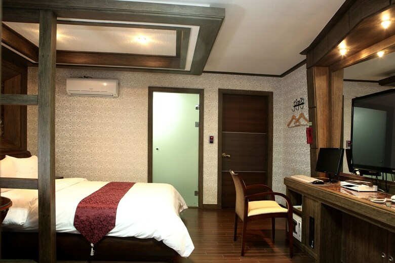 Hotel Ritz Castle Resort