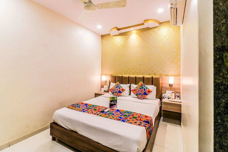 Fabhotel Hill Park Mumbai Airport