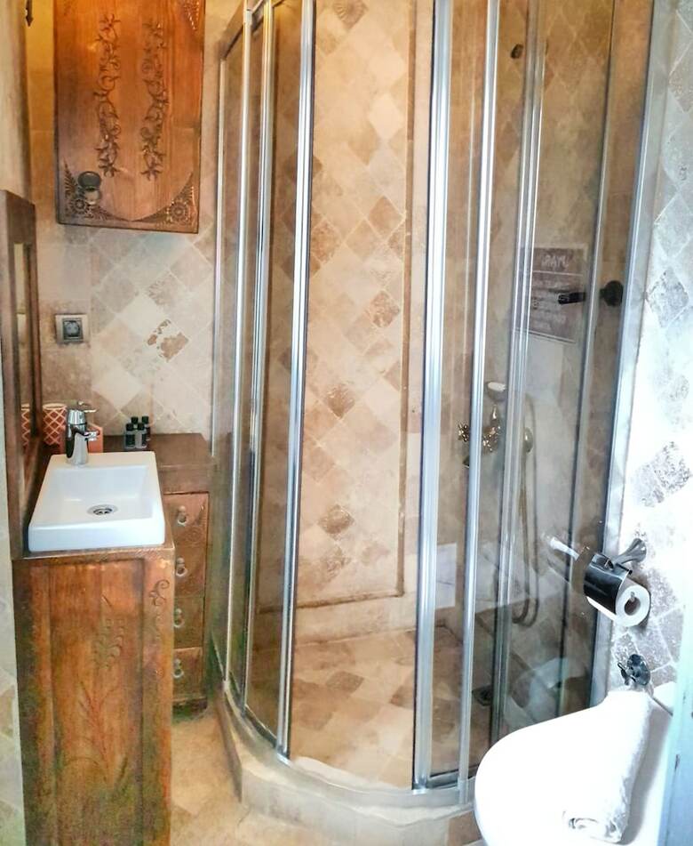 Hotel Leo Ala�ati